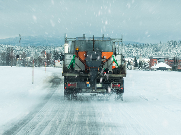 TAILGATE & UTILITY SPREADERS